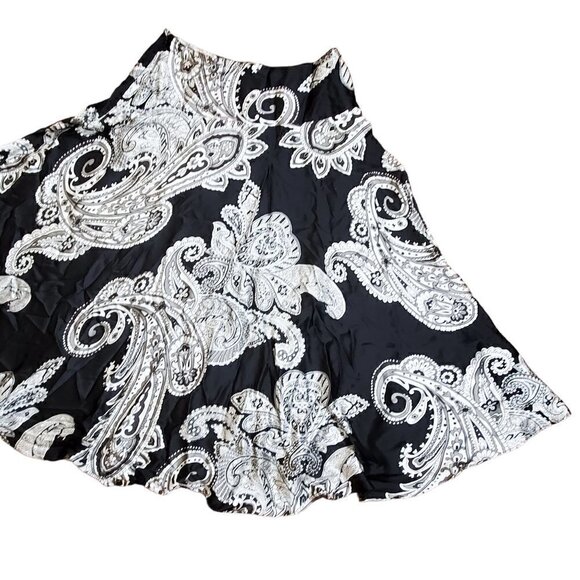 Neiman Marcus Exclusive 100% Silk Womens‎ Black Paisley Flowy Skirt Size M - Picture 12 of 12